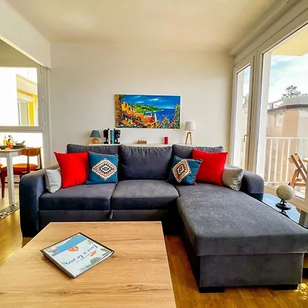 Martina - Seafront Balcony Spacious - By Tgb דירה אז'אקסיו